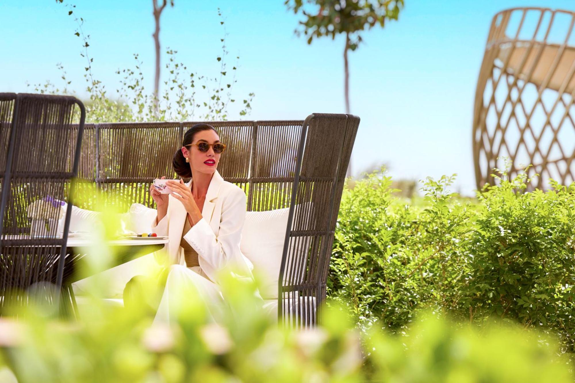 Готель Fairmont Doha Lusail Екстер'єр фото The resort's gardens