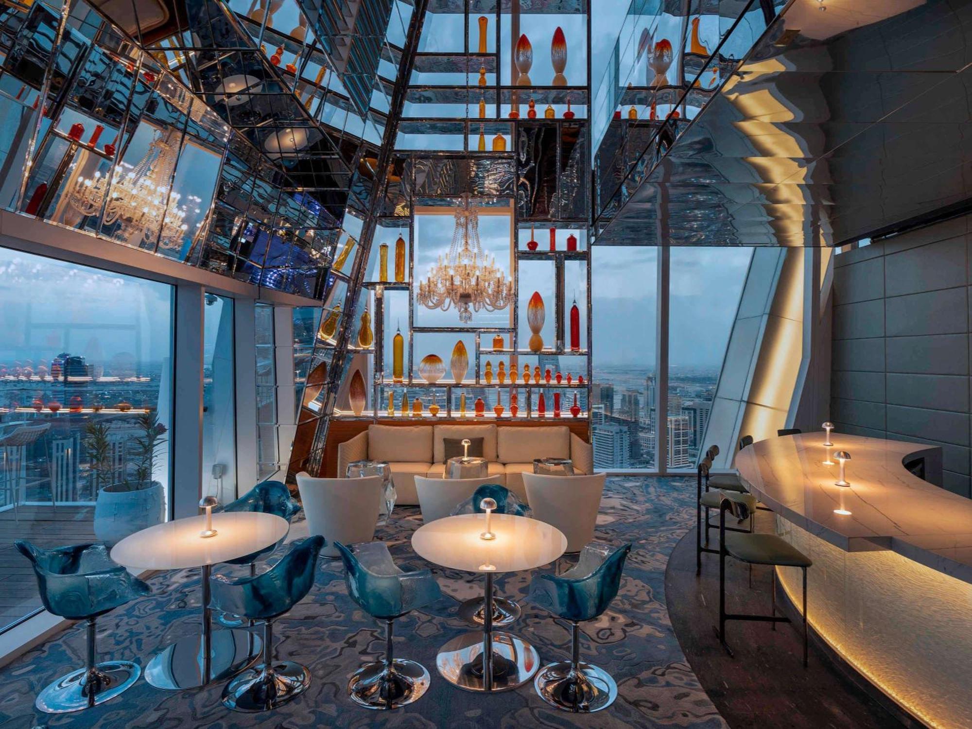 Готель Fairmont Doha Lusail Екстер'єр фото The Sky Bar