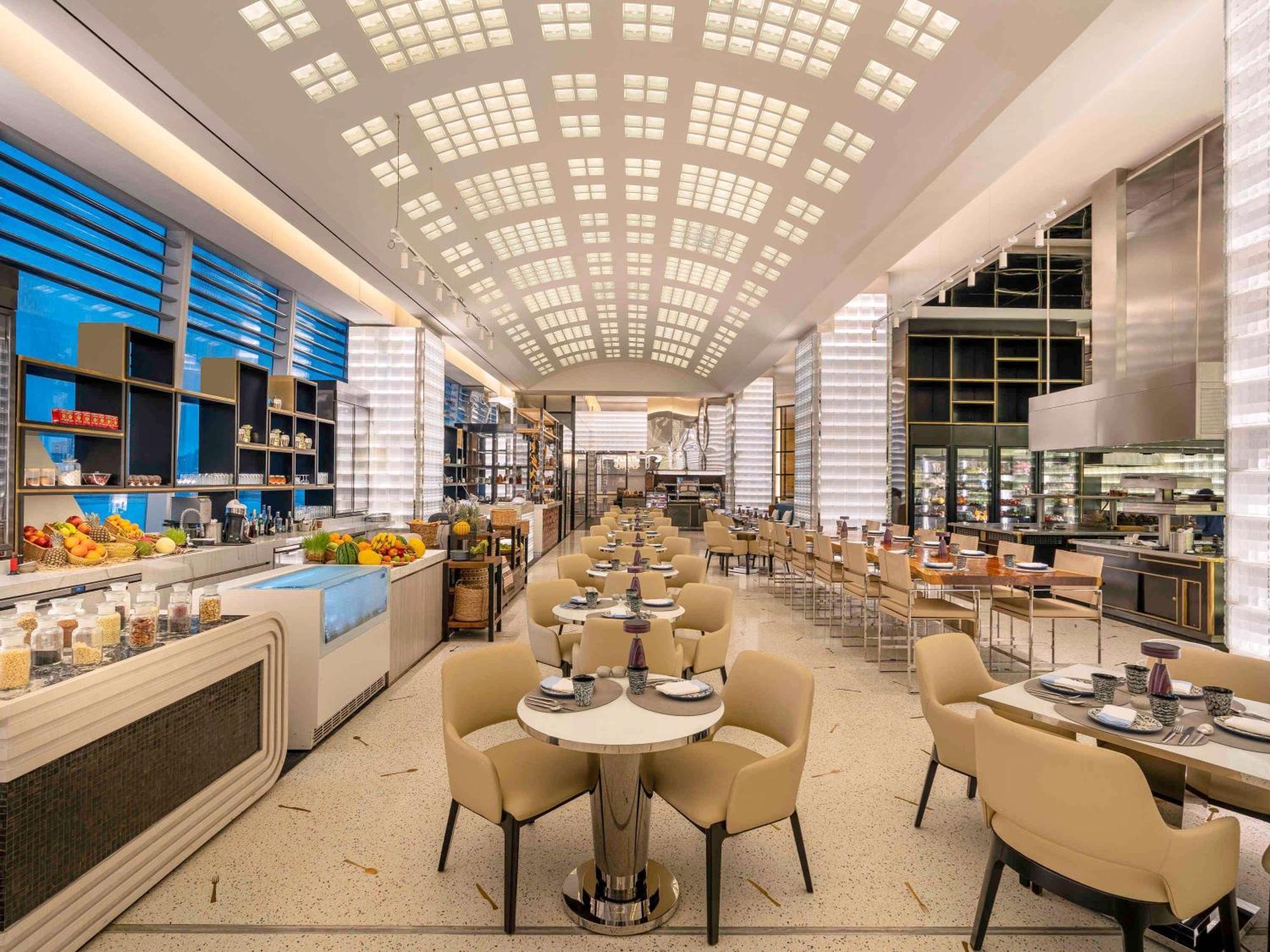 Готель Fairmont Doha Lusail Екстер'єр фото The Café